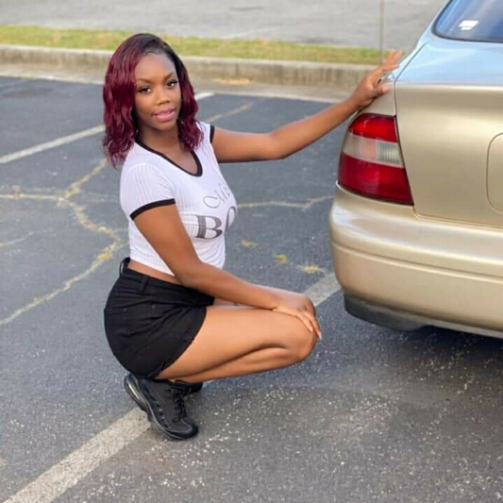 Meet your Posher, Lavonne